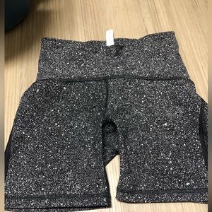 Lululemon wunder under shorts